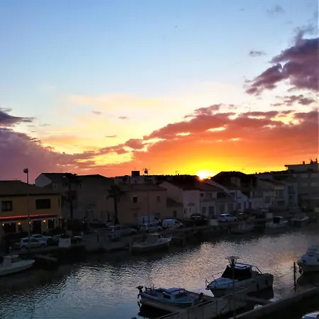 Superbe 2 Pieces パラヴァ・レ・フロ