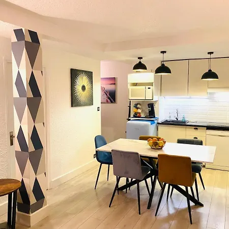 アパート Superbe 2 Pieces *